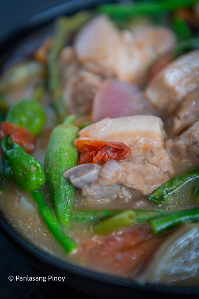 Sinigang na Baboy Recipe Panlasang Pinoy